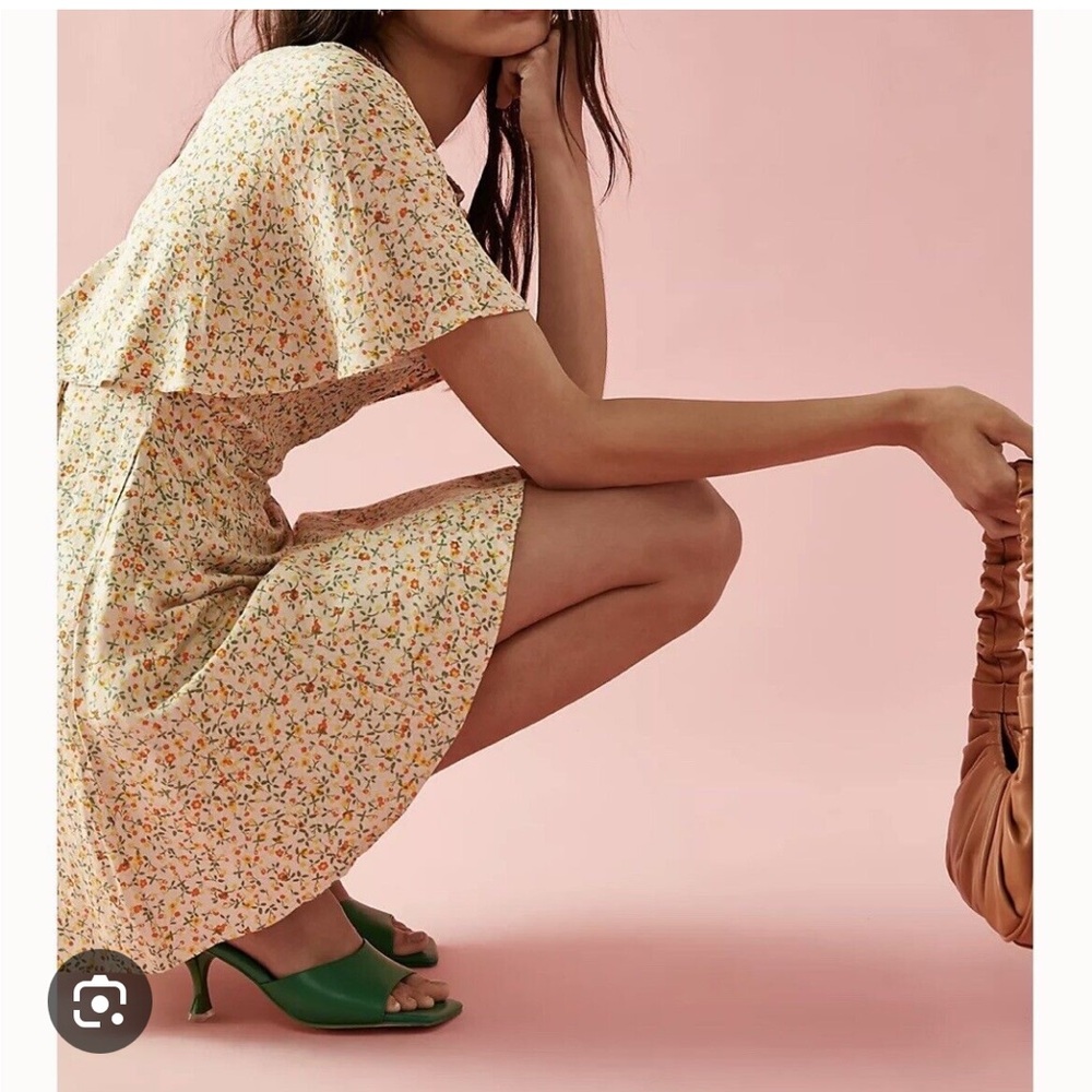 NWOT Free People Florence mini dress women’s large floral cream flutter sleeve